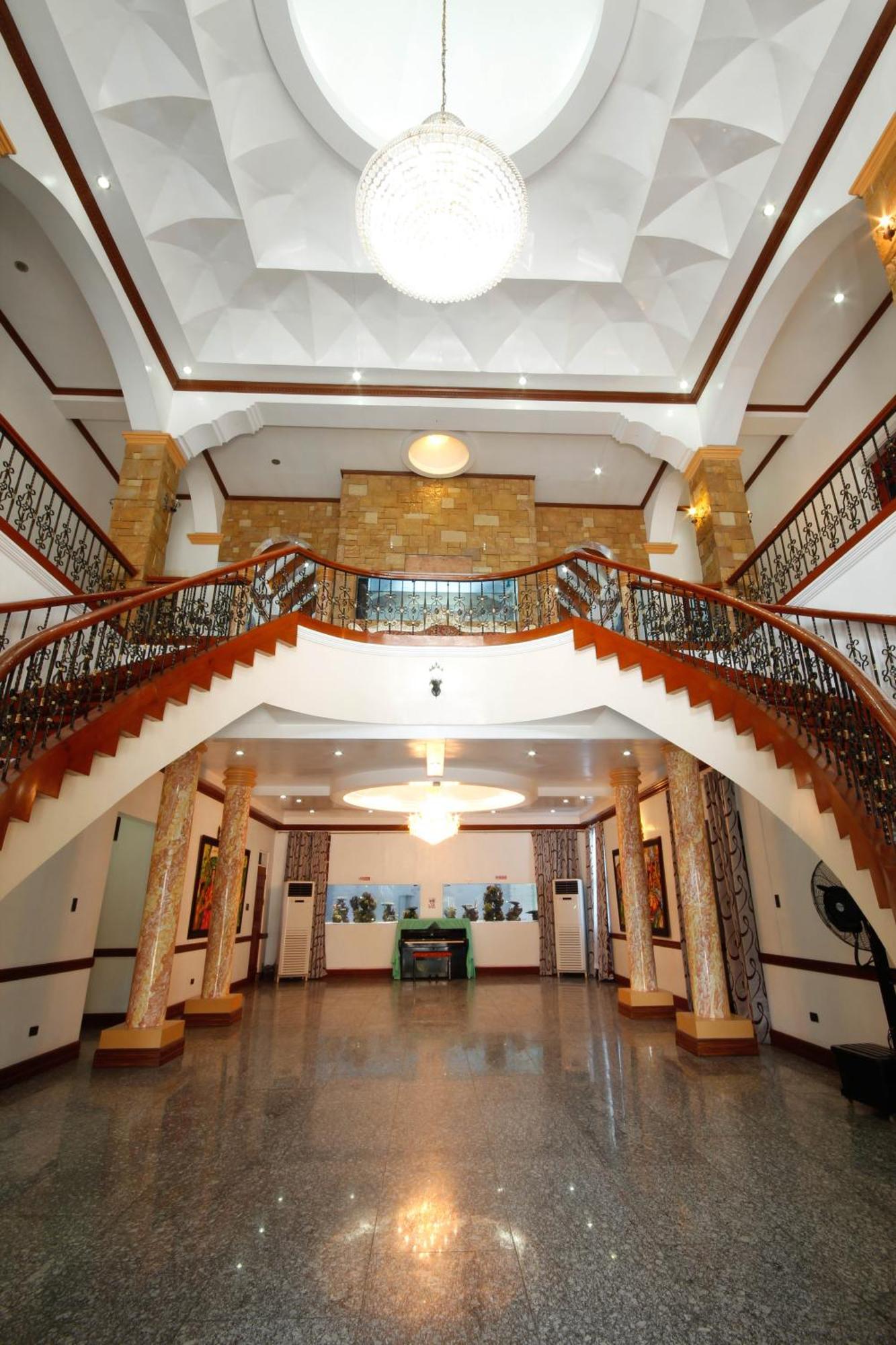 Villa Jhoana Resort Angono Екстер'єр фото