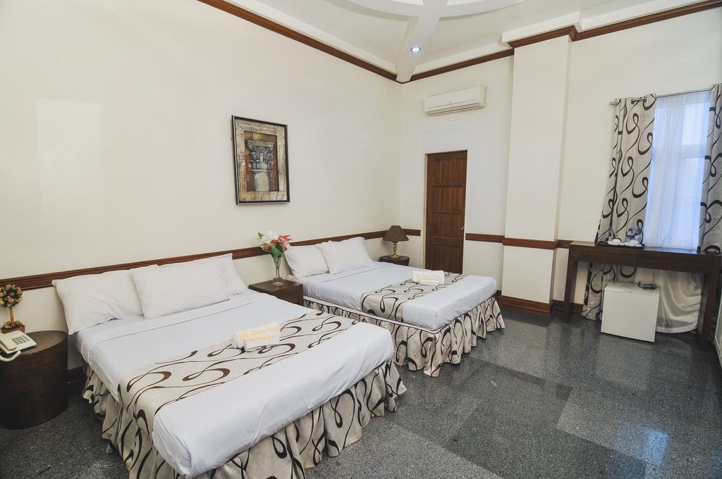 Villa Jhoana Resort Angono Екстер'єр фото