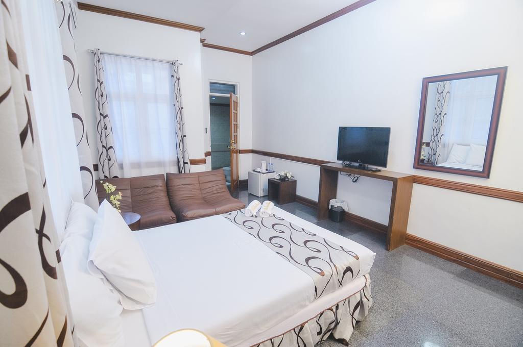 Villa Jhoana Resort Angono Екстер'єр фото